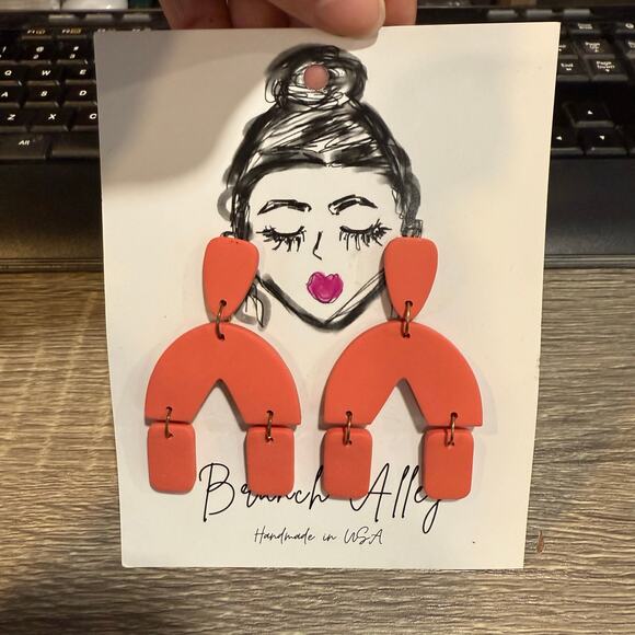 Branch Alley Coral Handmade Dangle Earrings NWT - Picture 5 of 7